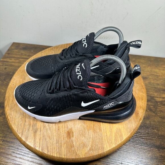 Nike Air Max 270 Women's Size 8.5 Black White Shoe Sneakers AH6789-001 - Picture 3 of 9